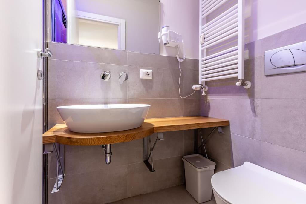 Dafne Room Un'Oasi Romana Per Coppie Esterno foto