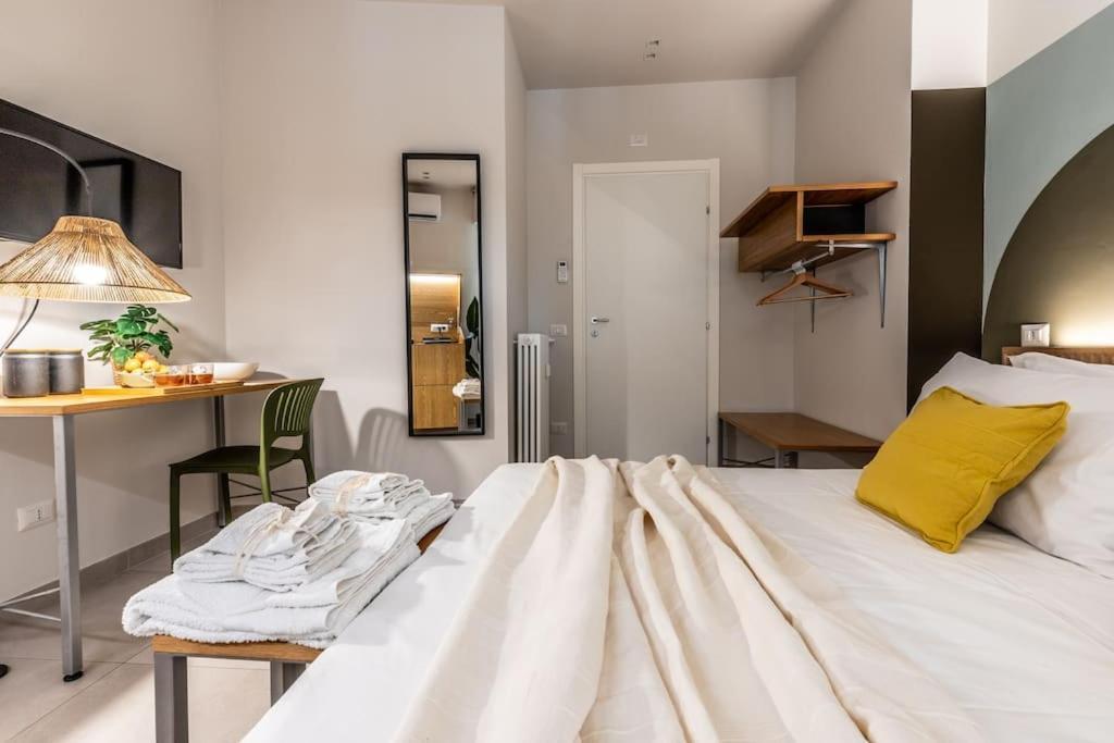 Dafne Room Un'Oasi Romana Per Coppie Esterno foto